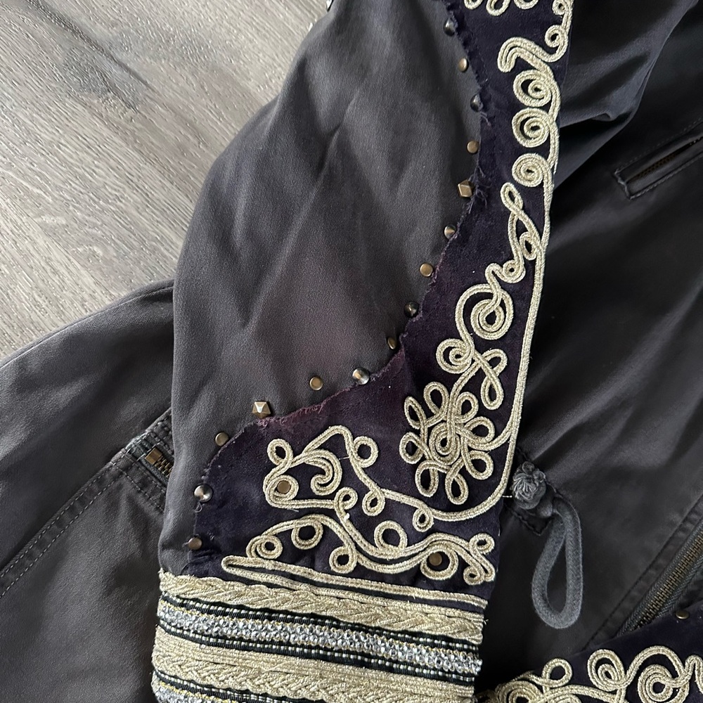 🌟 RARE! FREE PEOPLE Golden Quills Military Jacket in XS! - Picture 7 of 8